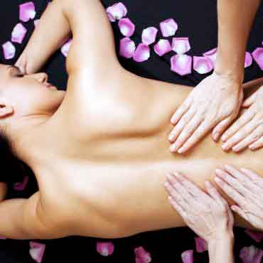 Four-Hands-Massage-ajman